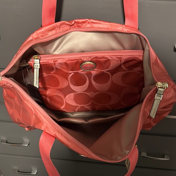 NWT Coach Signature Nylon Packable Weekender Bag - Picture 2 of 6